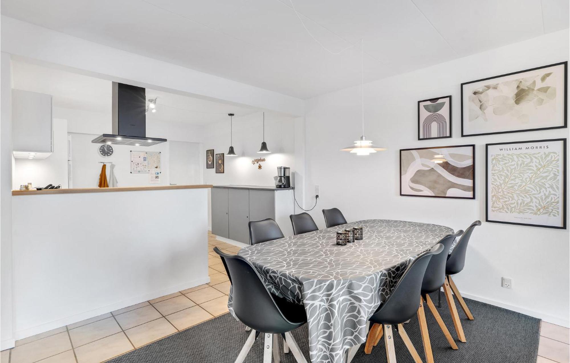 Amazing Home In Hvide Sande With Wifi Bjerregard Екстер'єр фото